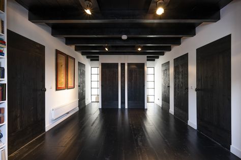 Black Floor And Ceiling, Black Ceiling Black Floor, Black Ceiling White Walls, Black Basement Ceiling, Consultation Office, Man Cave Bar Ideas, Farm Renovation, Black Wood Floors, Salon Makeover