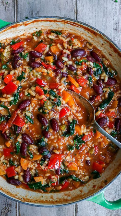 Elisa Rossi - Happyskinkitchen on Instagram: "it’s officially soup season and I am kicking it off with this Red Kidney Beans & Rice Soup inspired by my trip to Portugal, I had something…" Kidney Beans And Rice, Kidney Bean Soup, Recipes With Kidney Beans, Asian Soups, Trip To Portugal, Red Kidney Beans, Recipe Soup, Plant Based Cookbook, Bean Soup Recipes