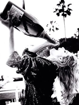 I think I'm overdoing it! Love it! Nothing beats drinking champagne out of the bottle, except if you drink it in beautiful Lalique flutes! Bachelorette Bucket Lists, Champagne Campaign, Poppin Bottles, Champagne Bubbles, Tgif, Party Girls, Birthday Wishes, Happy New, A Woman