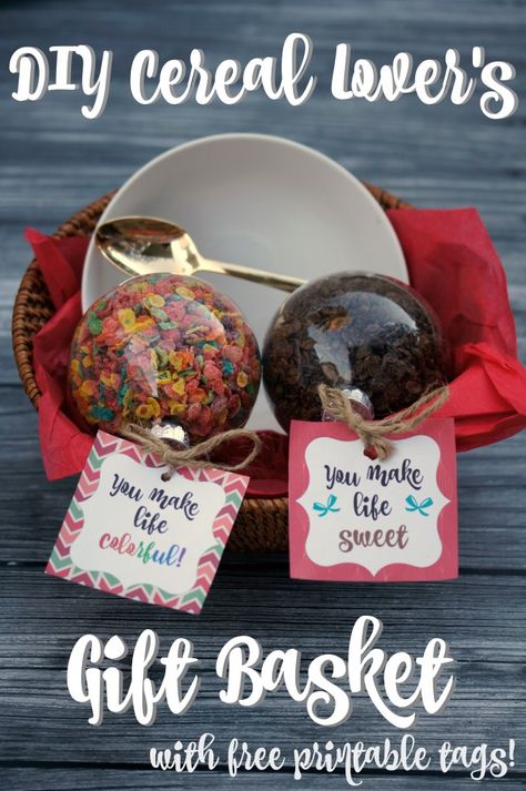 DIY Cereal Lover's Gift Basket with Free Printable Tags! #FruityPebbles #CocoaPebbles #IC #ad Cereal Gift Basket Ideas, Cereal Gift Ideas, Pie Gift Basket, Cereal Lover Gift, Diy Cereal, Neighborhood Gifts, Pebbles Cereal, Diy Father's Day Crafts, Crazy Crafts