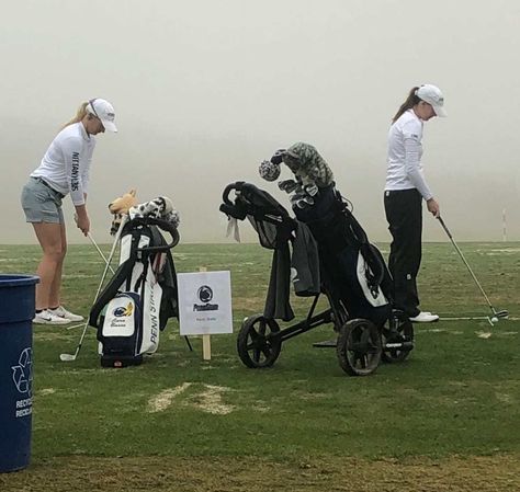 College Golf Womens, Golf Scholarships, High School Golf, College Recruiting, Golf School, Golf Outing, Dream Vision Board, Girls Golf, College Experience