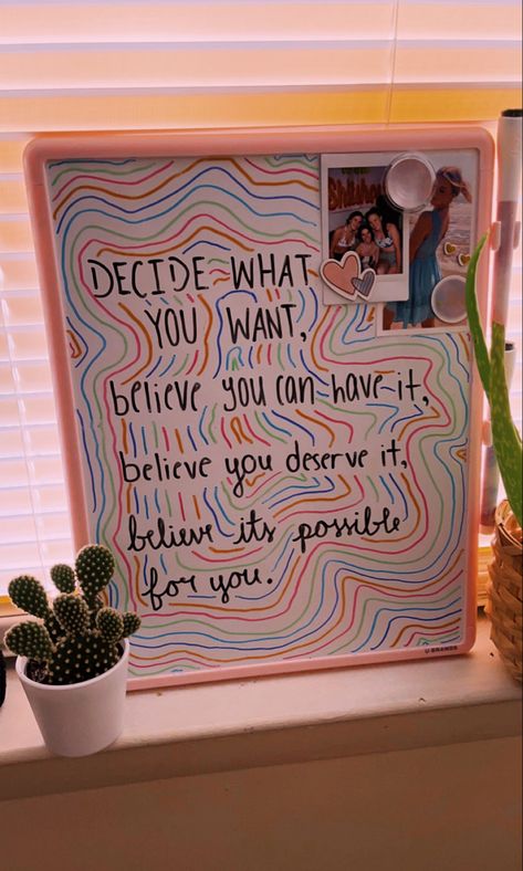 Creative White Board Ideas, Whiteboard Art Quotes, Dorm Whiteboard Ideas, White Board Quotes, Cute White Board Ideas, Erase Board Drawings, Office Board Ideas, White Board Decoration Ideas, Whiteboard Ideas Bedroom