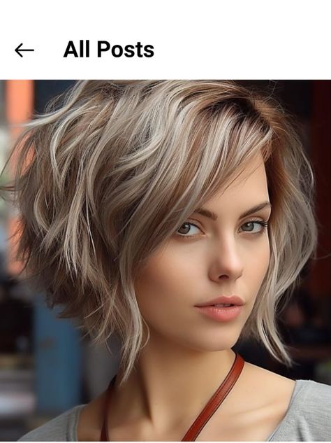 Κούρεμα Bob, Bob Pixie, Stacked Bobs, Hairstyle Trends, Messy Short Hair, Hairstyle Inspiration, Edgy Short Hair, Short Bob Haircuts, Short Hair Color