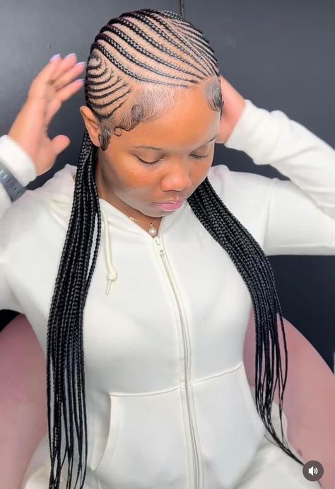 Cute Scalp Braids, Conrows Lines, Cornrows Women, Conrows Lines And Braids, Cornrows For Black Women, Natural Cornrows, Straight Back Hairstyles, Alicia Keys Braids, Cornrows Natural