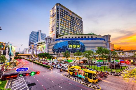 Bangkok shopping guide — Top 16 best shopping malls in Bangkok you should visit  Bangkok's premier pool and sports bar. Set in the heart of bustling Bangkok, its the number one venue for pool players. Come visit Hustlers today and see why its "Where The Best Players Meet.”   Check us out: http://www.hustlersbangkok.com/ Bangkok Tourist, Bangkok Shopping, Vietnam Voyage, Bangkok City, Thailand Travel Guide, Bangkok Hotel, Vietnam Tours, Bangkok Travel, Centre Commercial