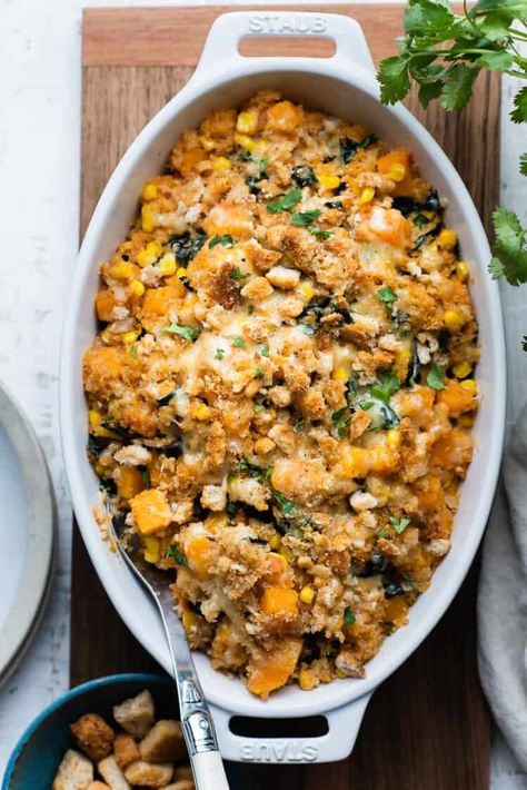 Winter Squash Casserole, Bake Butternut Squash, Quinoa Casserole Recipes, Simple Quinoa, Zucchini Quinoa, Quinoa Bake, Squash Bake, Butternut Squash Kale, Butternut Squash Casserole