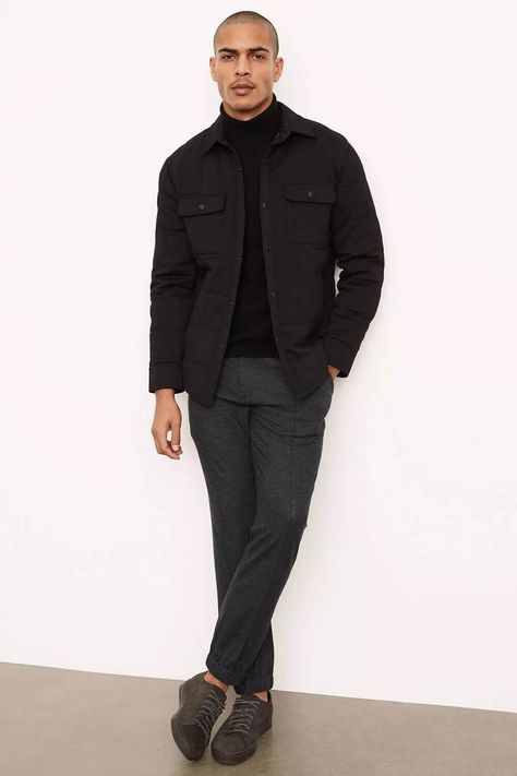 All Black Turtleneck Outfit, Mens Turtleneck Outfits, Turtle Neck Outfit Men, Turtleneck Outfit Men, Black Turtleneck Outfit, 15 Outfits, Smart Casual Dress Code, Dress Like A Parisian, Smart Casual Dress