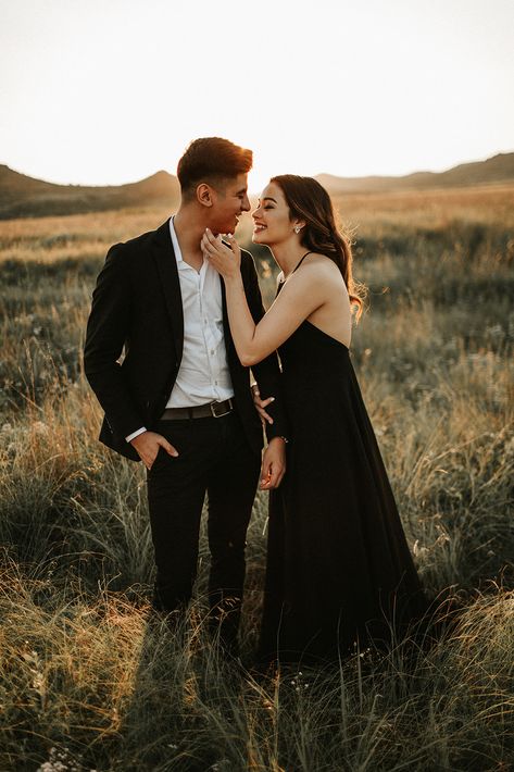 Black Suit Engagement Photos, Black Outfit For Couples, All Black Engagement Photos Outfits, Black Clothes Engagement Photos, Couple Photo Black, Black Outfits Photoshoot, Engagement Pictures Black Dress, Engagement Photos Outfits Black Dress, Black Gown Engagement Photos