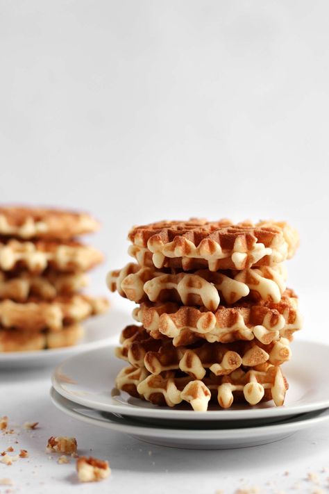 Waffle Recipe For 2, Waffle Recipe No Butter, Small Batch Waffle Recipe, Waffle Recipe No Milk, One Waffle Recipe, Egg Waffle Recipe, Waffle Recipe Healthy, Easy Waffle Recipe, Desserts Around The World