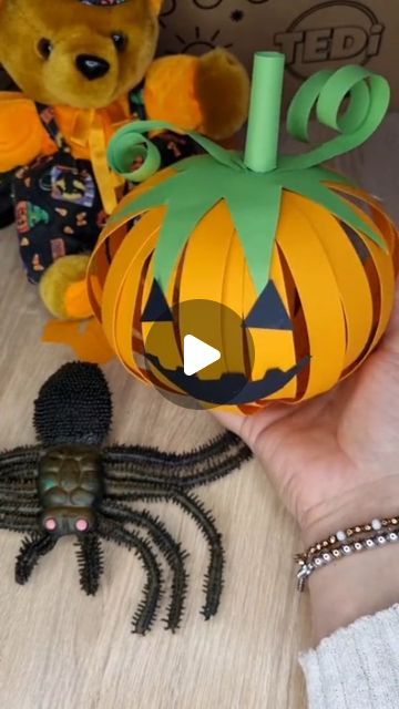 Marioara Gabriela on Instagram: "Simple pumpkin made with colored paper
#crafts #paperwork #papercrafts #craft #paperlove #crafting #repost" Pumpkin With Construction Paper, Colored Paper Crafts, Colored Paper, Art For Kids, Paper Crafts, Halloween, Color, Instagram, Art