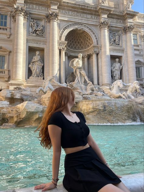 Rome, Italy, fountain, summer, vacation, photoshoot Summer Vacation Photoshoot, Fountain Poses, Fountain Photoshoot, Italy Fountain, Park Shoot, Vacation Photoshoot, Aquarium Pictures, Ethereal Photography, Stylish Photo