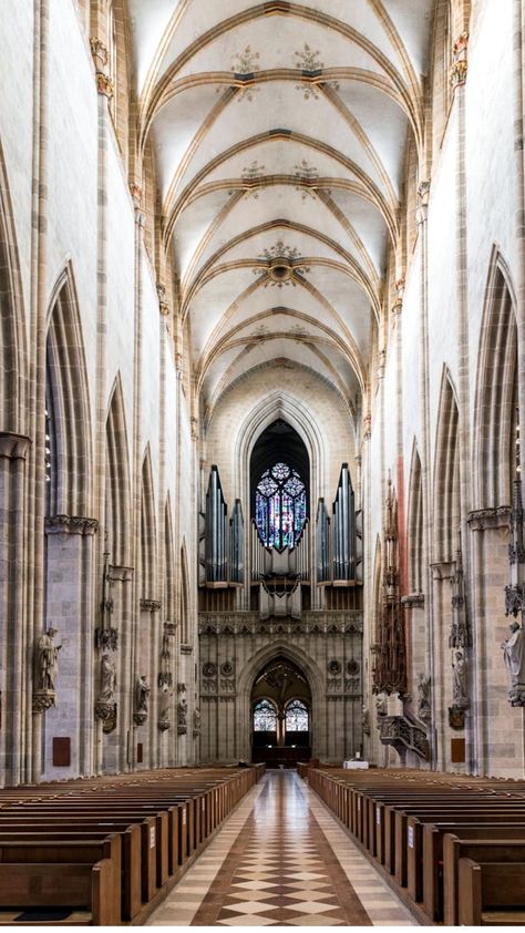 Gothic cathedral interior with vaulted ceilings, stained glass windows, and rows of wooden pews. German Landmarks, Germany Photos, Intricate Architecture, Aachen Cathedral, Ulm Germany, Germany Vacation, Medieval Artwork, Beautiful Churches, Quaint Village