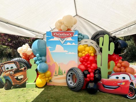 A beautiful cars birthday ❤️ for this backdrop, our client wanted the cars theme but the desert version of it, so we custom design the desert landscape and added our cool friends Lighting and Mater🌵 thank you for trusting our vision ❤️ Planning and concept @pinkfestco Graphic design @uxrodolfo Prints @motionlaserdesign Softplay and jumper @pinkfestco Cars Birthday Party Theme, Disney Cars Theme Party, Piñata Cars, Vision Planning, Disney Cars Theme, Pixar Cars Birthday, Disney Halloween Decorations, Cool Friends, Cars Birthday Party