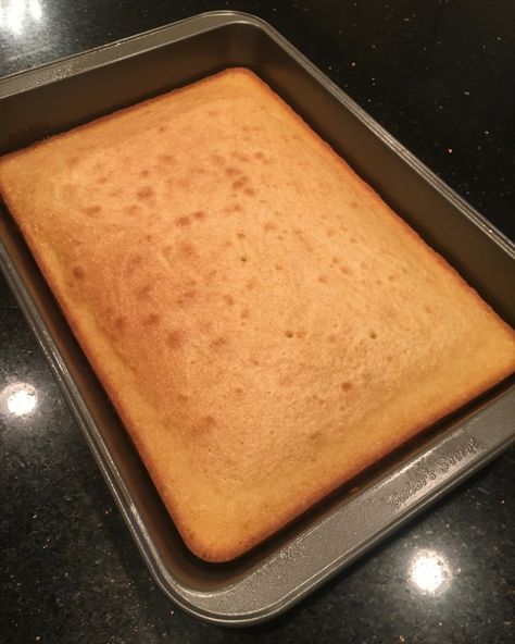 Sheet Pan Pound Cake Recipes, Pound Cake Sheet Cake, Sheet Pan Pound Cake, Sheet Pan Cake Recipes, Sheet Pan Cakes, Cake Mix Pound Cake, Sour Cream Pound Cake Recipe, Lemon Sheet Cake, Cream Pound Cake Recipe