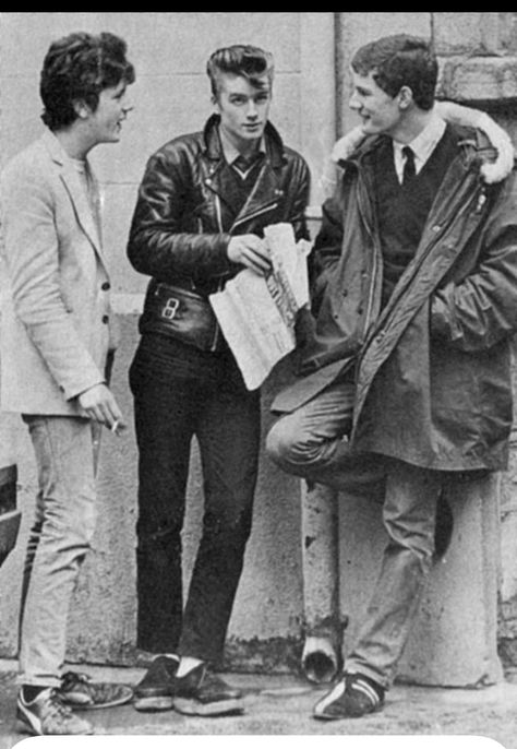 Mod Aesthetic Men, Mod Style Mens, 60s Fashion Mens, Fashion Men Aesthetic, Beatnik Style, Mod 60s, Men Aesthetic, Teddy Boys, Little Shop Of Horrors