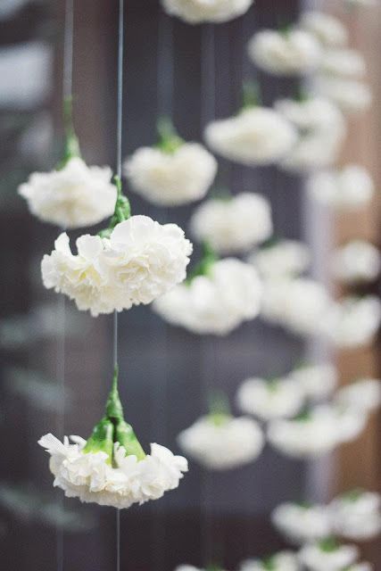 White Carnations, Flowers Hanging, White Carnation, Hanging Flowers, Deco Floral, The Ceiling, Event Styling, Fake Flowers, Wedding Bells