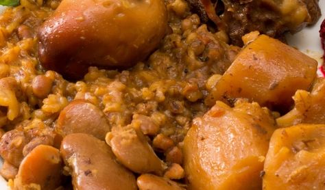 Cholent Recipe, Shavuot Recipes, Sephardic Jews, Shabbat Recipes, Kosher Cooking, Winter Comfort Food, Hot Dish, Iberian Peninsula, Jewish History