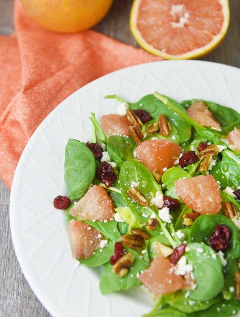 Spinach and Grapefruit Salad with Grapefruit Vinaigrette ⋆ Sprinkle Some Fun Grapefruit Vinaigrette, Salad With Grapefruit, Grapefruit Recipes, Grapefruit Salad, Vegan Starters, Cranberry Cheese, Healthy Foodie, Spinach Salad, Salad Ingredients