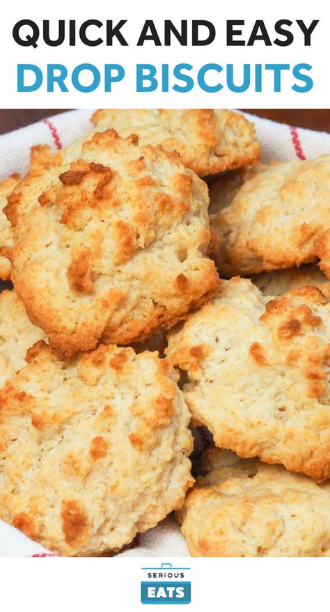 Fannie Farmer of the famed Boston School of Cooking called drop biscuits "Emergency Biscuits," which is appropriate considering that all you need to make them is 25 minutes and five basic ingredients. Not only are these quick to make, but they're also super fluffy and tender. Easy Drop Biscuits, Drop Biscuits Recipe, Homemade Biscuits Recipe, Easy Biscuit Recipe, Drop Biscuits, Biscuit Rolls, Biscuits Easy, Biscuits Recipe, Homemade Biscuits