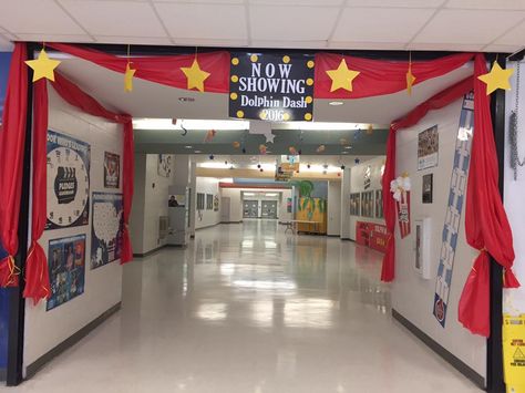 Janitor Closet, Hollywood Teacher Appreciation, Hollywood Classroom, School Wide Themes, Hollywood Theme Classroom, Deco Cinema, Teacher Appreciation Themes, Homecoming Decorations, Testing Motivation