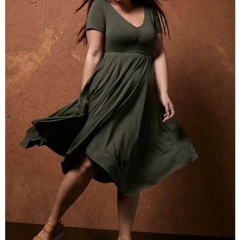 TORRID- SUPER SOFT OLIVE GREEN HANDKERCHIEF SKATER DRESS Emerald Green Dress Casual Plus Size, Soft Olive Green, Jersey Shirt Dress, Button Shirt Dress, Short Sleeve Summer Dresses, Hanky Hem, Coral Lace, Trapeze Dress, Dream Apartment