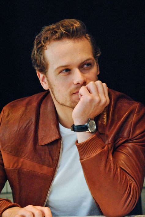 NEW HQ Portraits of Sam Heughan | Outlander Online Sam Heughan Movies, Sam Hueghan, James Fraser Outlander, Jaime Fraser, Sam Heugan, Jamie Fraser Sam Heughan, Sam Heughan Caitriona Balfe, Jamie Fraser Outlander, Sam Heughan Outlander