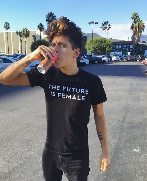 Rudy Mancuso Rudy Mancuso, Plain White Ts, Rowan Blanchard, Best Dj, Youtube Stars, Zac Efron, Good Looking Men, Favorite Celebrities, Famous People