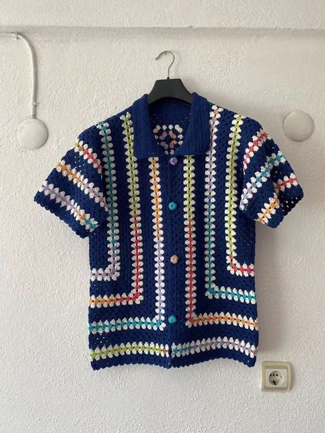 Crochet Men Shirt, Crochet Shirt Pattern, Men Knitting, Mens Shirt Pattern, Clothing Crochet, Crochet Top Dress, Hats Crochet, Crochet Men, Gifts Crochet