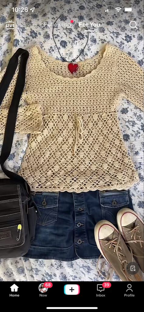 Tank Top Outfit Ideas, Crochet Tank Top Outfit, Cutesy Outfits, Top Outfit Ideas, Instagram Baddies, Tank Top Outfit, Dream Fashion, Trendy Crochet, Tank Top Outfits