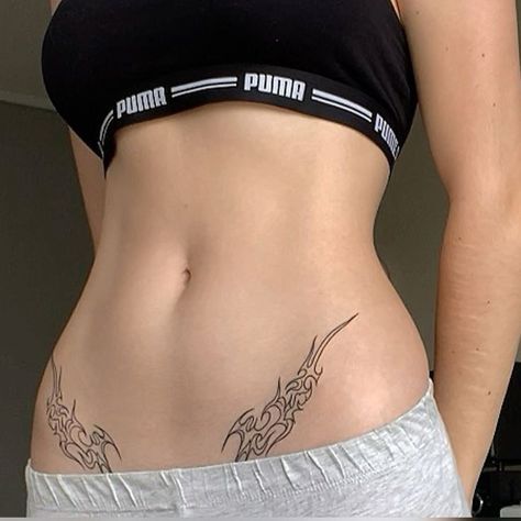 Lower Tattoos Stomach, Womens V Line Tattoo, Hip Line Tattoo, V Line Tattoos Women, Lower Abdomen Tattoo, V Line Tattoo, Lower Stomach Tattoo, V Line Tattoos, Lower Stomach Tattoos For Women