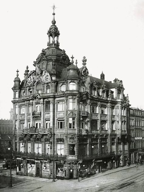 Kaiserpalast. Dresden, Germany c. Early 1900s. Architectural Orders, Architecture Mapping, Neo Baroque, Romanesque Architecture, Dresden Germany, Vintage Architecture, Sacred Architecture, Cultural Architecture, Education Architecture