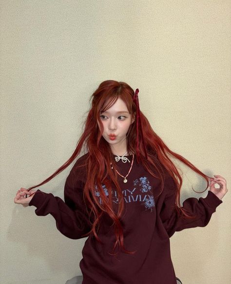 Red Hair Kpop, Winter Instagram, I Love Winter, Hair Icon, Aespa Winter, Red Icons:), November 17, Black Mamba, I Love Girls