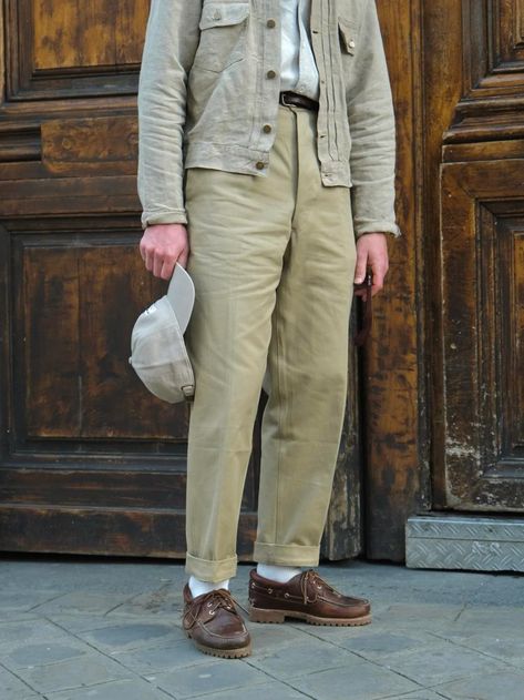 Brut Archives, Paris: Evolving vintage – Permanent Style Brut Vintage Archives, Mens Boat Shoes Outfit, Timberland Boat Shoes Men Outfit, Boat Shoes Outfit Mens, Boat Shoes Outfit, Moving Clothes, Permanent Style, Timberland Boat Shoes, Reselling Clothes