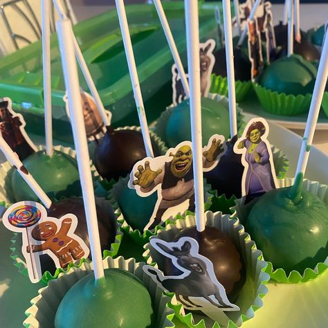 Shrek Cake Pops, Shrek Treats, Shrek Cake, Birthday Planning, Shrek, Cake Pops, Party Themes, Cake, Birthday