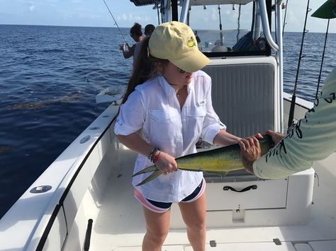 Deep sea fishing for Mahi mahi of the coast of Key west!! #theperryhotelkeywest #keywest Florida Outfits, Salmon Fishing, Deep Sea Fishing, Fishing Women, Sea Fishing, Mahi Mahi, Gone Fishing, Fishing Outfits, Deep Sea