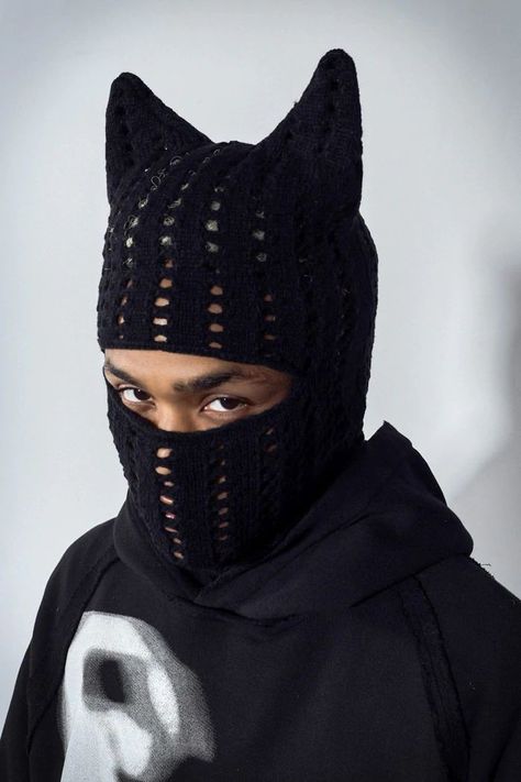 Balaclava Crochet, Japanese Mens Fashion, Crochet Mask, Knit Structure, Crochet Fashion Patterns, Knitted Hood, Halloween Crochet, Cool Hats, Crochet Gifts