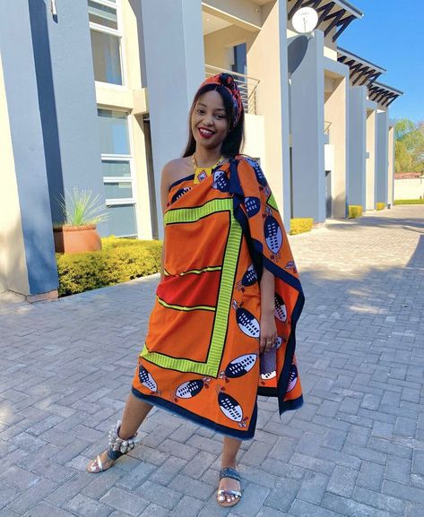 Siswati Traditional Attire Women, Itsekiri Traditional Attire, Modern Tswana Traditional Dresses, Swati Traditional Attire Women, Namibia Traditional Dress, Swati Traditional Attire, Swazi Traditional Attire, Leteisi Dress Patterns 2022, Native Outfits