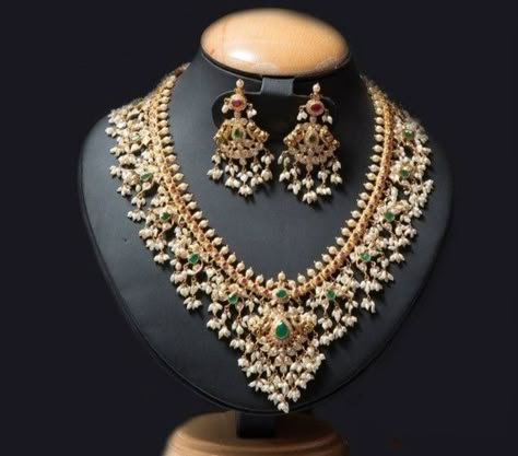 Emeralds Necklace, Guttapusalu Necklace, Gold Palace, Gutta Pusalu, Antique Gold Jewelry Indian, Gold Necklace Indian, Beautiful Gold Necklaces, Gold Necklace Indian Bridal Jewelry, Jewelry Set Design