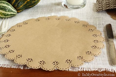 How-to-make-a-placemat-from  Kraft Paper Doily Doily Placemats, Punch Table, Holiday Placemats, Tie The Knot Wedding, Diy Placemats, Diy Projects For Men, Western Theme Party, Paper Placemats, Martha Stewart Crafts