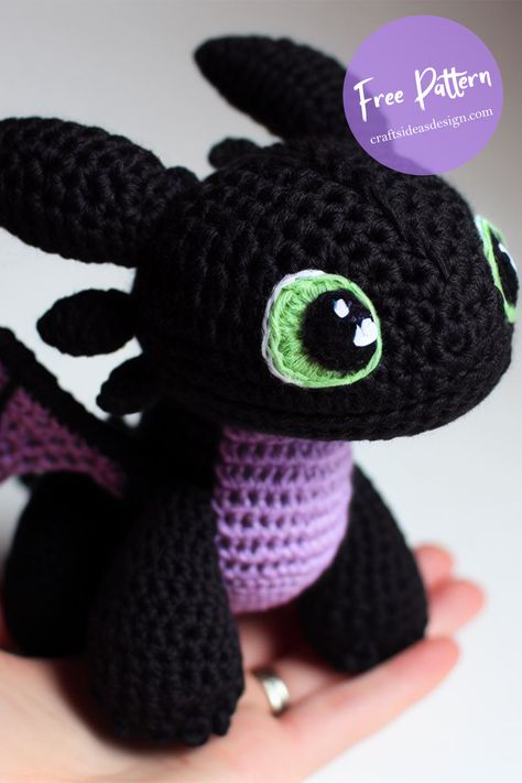 Toothless Amigurumi Free Crochet Animals, Purple Amigurumi, Toothless Amigurumi, Crochet Toothless, Learning Crochet, Amigurumi Projects, Crochet Dragon Pattern, Disney Crochet Patterns, Crochet Plushies