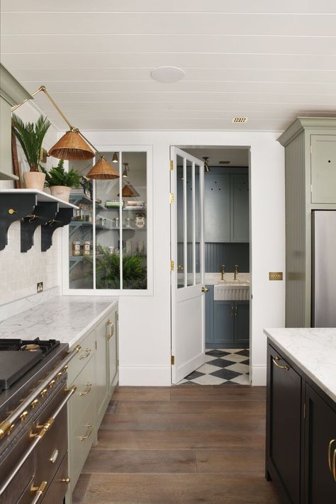 Dutch Front Door, Kitchen With French Doors, Kitchen Repaint, Mudroom Pantry, Ham Interiors, Stable House, 1920s Cottage, Concertina Doors, Belgravia London