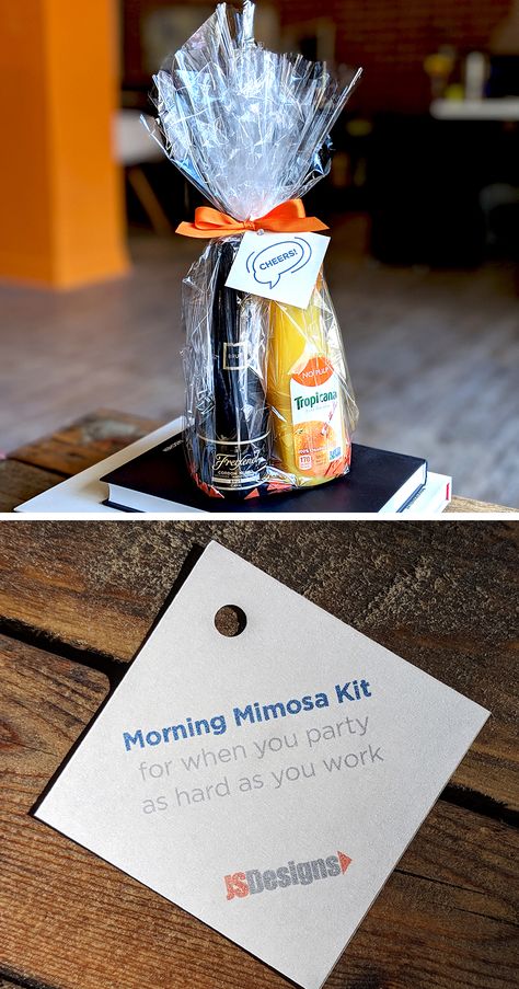 We created a mimosa kit as a party favor for our recent event  #breakfast #packaging #food #mimosa #brunch #champagne Mimosa Mini Gift, Mimosa Gift Box Ideas, Mimosa Party Favor, Wine Bottle And Glass Gift Set, Mimosa Box Gift, Mini Mimosa Gifts, Brunch Goodie Bag Ideas, Christmas Morning Mimosa Gift, Brunch Party Favor Ideas