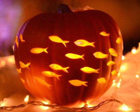 Halloween Under The Sea, Under The Sea Halloween, Pumpkin Inspiration, Cute Pumpkin Carving, Pumpkin Carving Contest, It's The Great Pumpkin, Creative Pumpkin Carving, Amazing Pumpkin Carving, Pumpkin Images