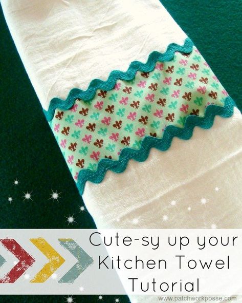 Kitchen Towels Diy, Quilting Gifts, Kitchen Towels Crafts, Applique Towels, 2023 Crafts, Tea Towels Diy, Diy Towels, Towel Crafts, Hanging Towels