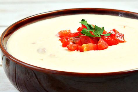 So delicious! Easy Homemade White Queso Dip Recipe made with 3 cheeses — pepper jack cheese, white American cheese & cream cheese. Dip your tortilla chips in this spicy cheese dip or use to top nachos, baked potatoes, or french fries. Homemade White Queso Dip, Homemade White Queso, Cream Cheese Salsa Dip, White Queso Dip Recipe, Rotel Cheese, Rotel Cheese Dip, Spicy Cheese Dip, White American Cheese, Queso Dip Recipe