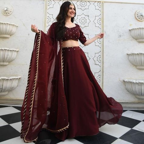 Chikankari Lehenga, Simple Lehenga, Indian Outfits Lehenga, Lehenga Designs Simple, Lehnga Dress, Traditional Contemporary, Bridal Lehenga Red, Half Saree Designs, Traditional Indian Outfits