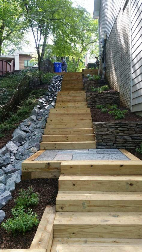 Sidewalk Landscape, Sloped Backyard Landscaping, Landscape Stairs, Sloped Yard, Sloped Backyard, Landscaping Retaining Walls, Garden Stairs, Outdoor Designs, Hillside Landscaping