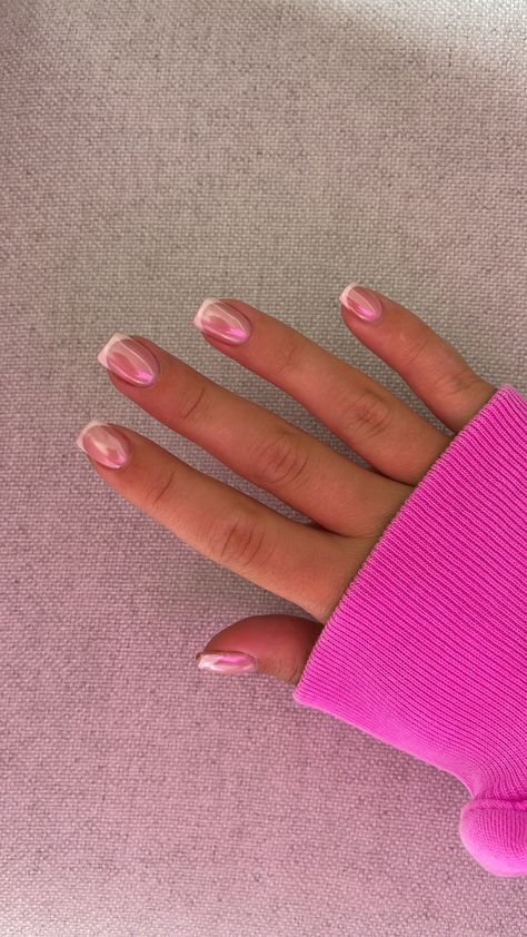 French Chrome Nails, Chrome French Tip Nails, Nails Rosa, Pink Spring Nails, Chrome French Tip, Chrome French, Hoco Nails, Pink Chrome Nails, Trendy Shades