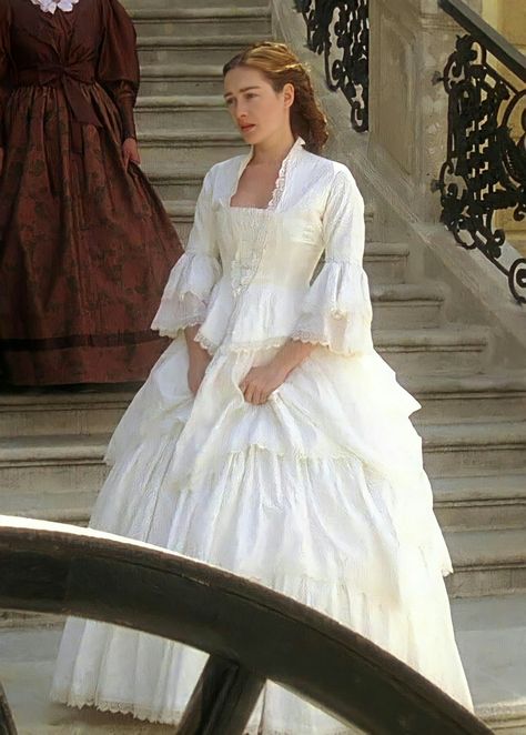 18th Century Wedding Dress, Dark Academia Royalty Core, 18th Century Ball Gown, Victorian Era Dresses, Royalty Core, Walking Dress, Old Fashion Dresses, Screen Caps, Royal Outfits