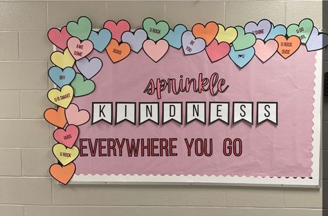 Valentine’s Day Bulletin Board Middle School, Valentine Bulletin Board Ideas For Office, February Themed Bulletin Boards, Valentine’s Day Classroom Bulletin Board, Valentines Day School Board, Friendship Day Notice Board Decoration, Valentines Bulletin Boards For Work, Feb Bulletin Board Ideas, Pink Shirt Day Bulletin Board